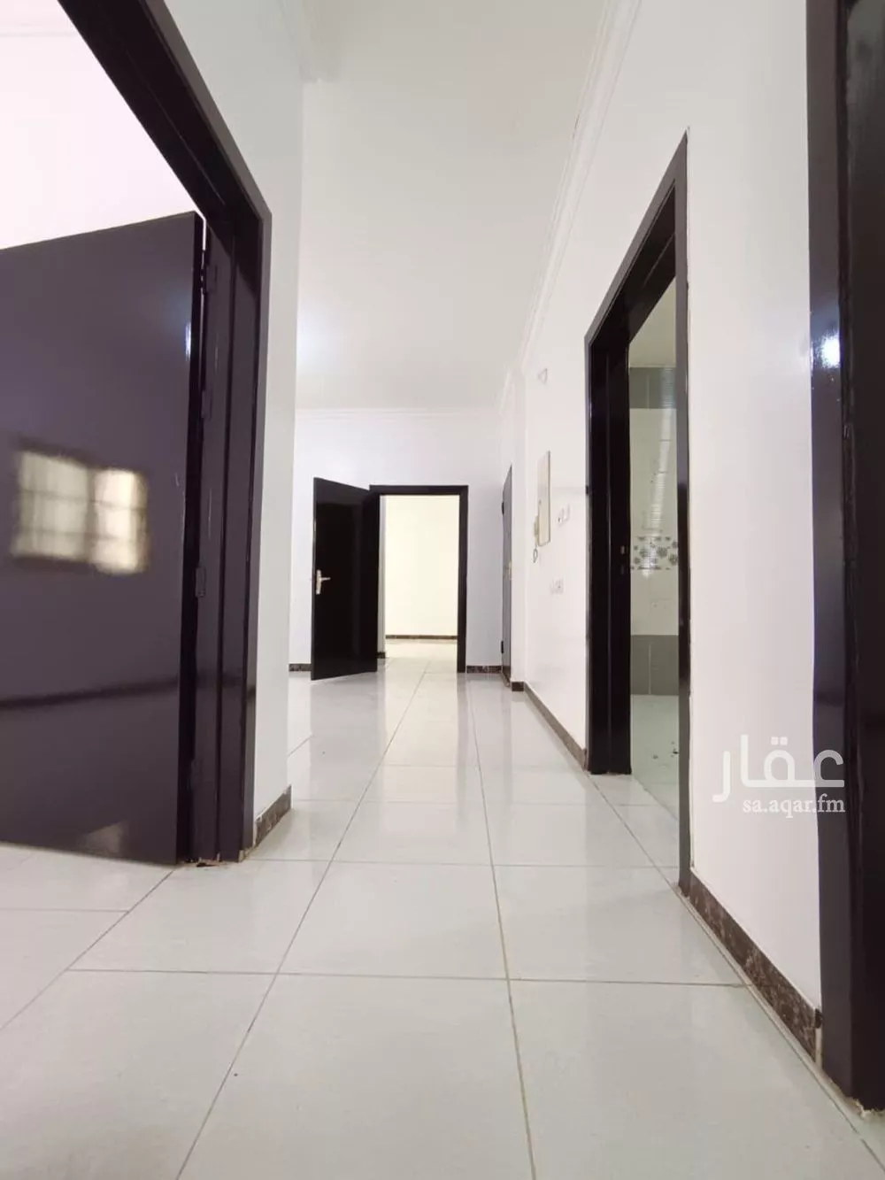 شقة 3 غرف في الرمال 1