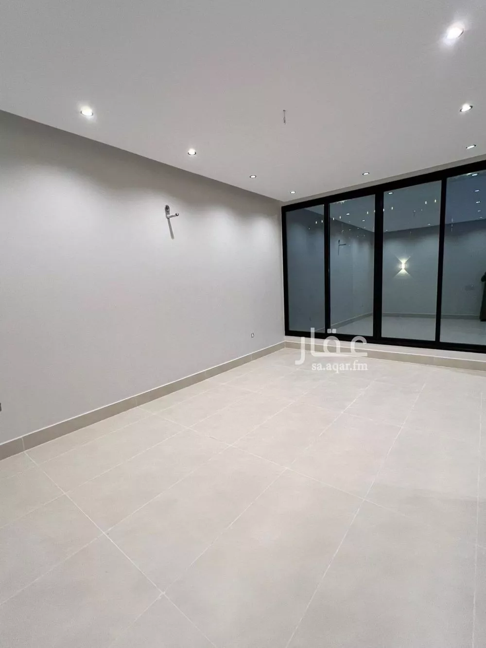 8 bedroom villa in Ash Shulah, Eastern Province 12