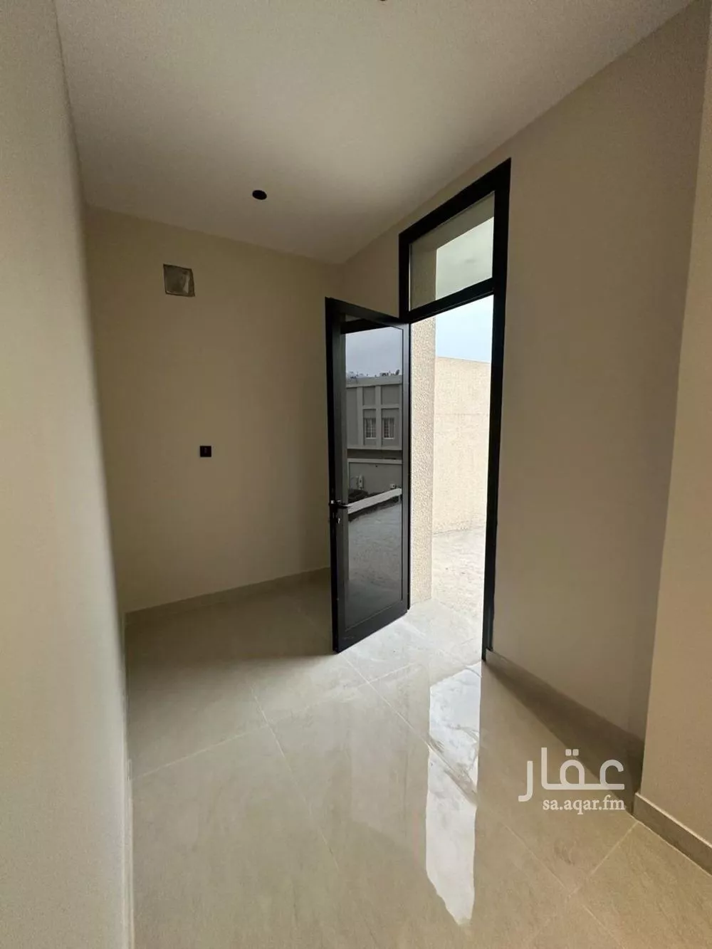 8 bedroom villa in Taibah, Eastern Province 10
