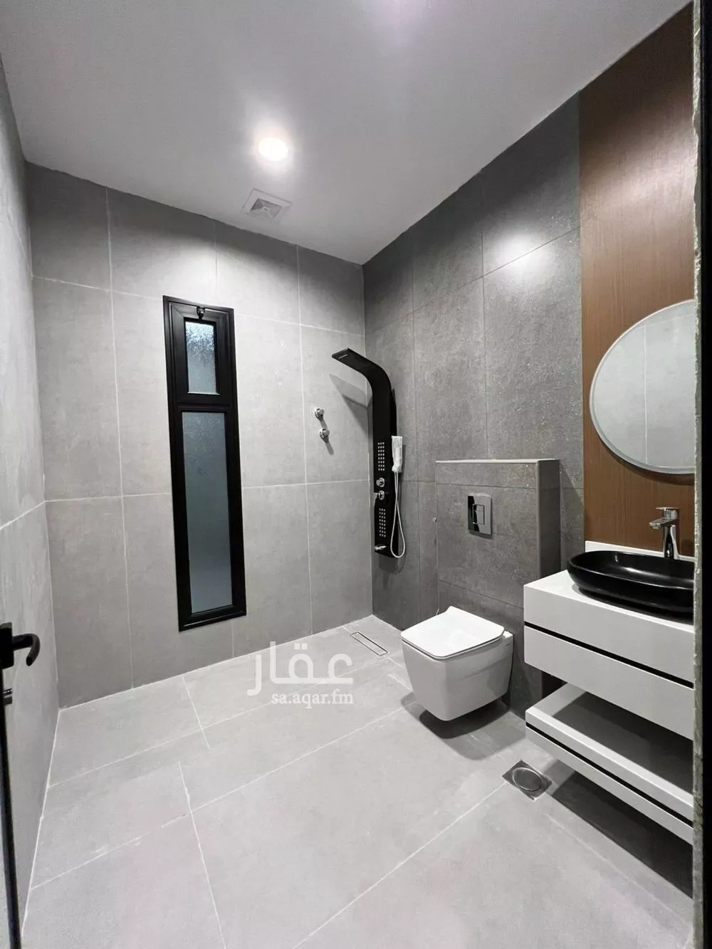 8 bedroom villa in Ash Shulah, Eastern Province 9