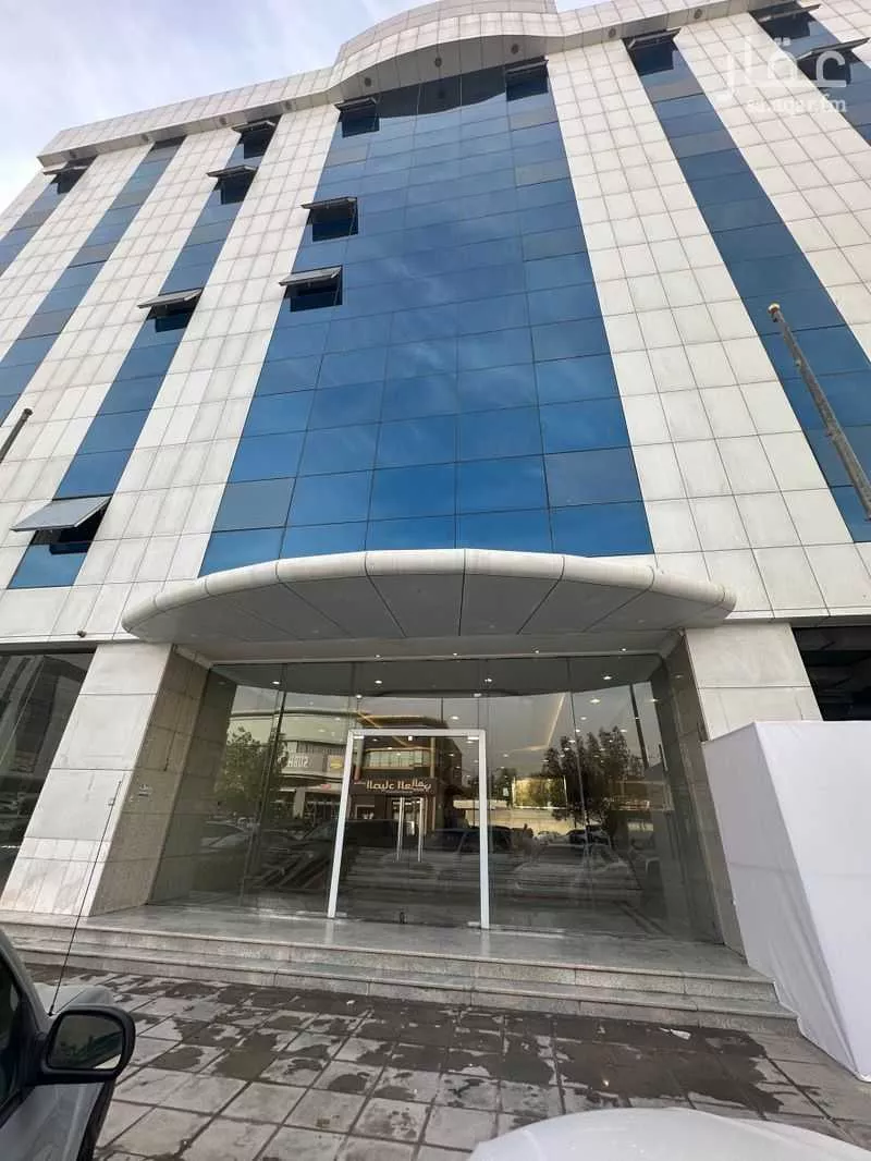 عمارة 2838 م² في المربع 3