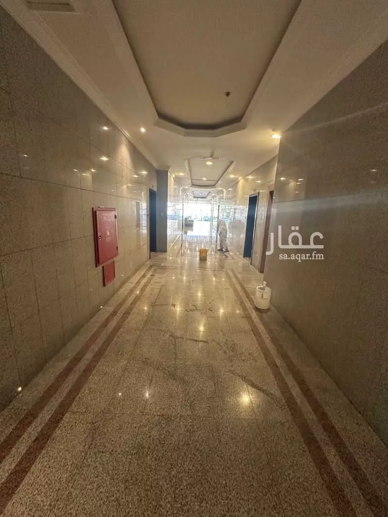 عمارة 2838 م² في المربع 4