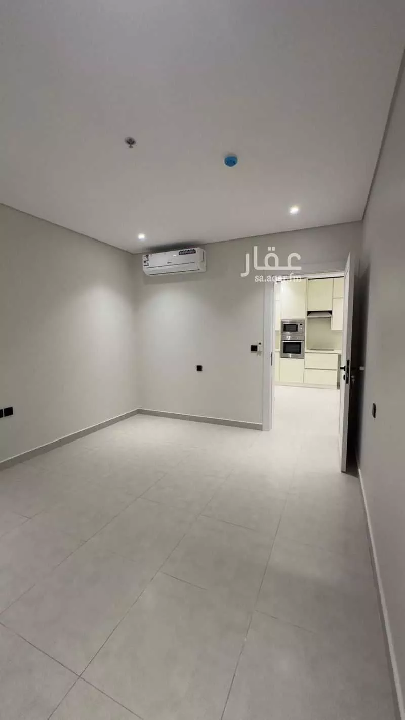 شقة 3 غرف في البحر 1