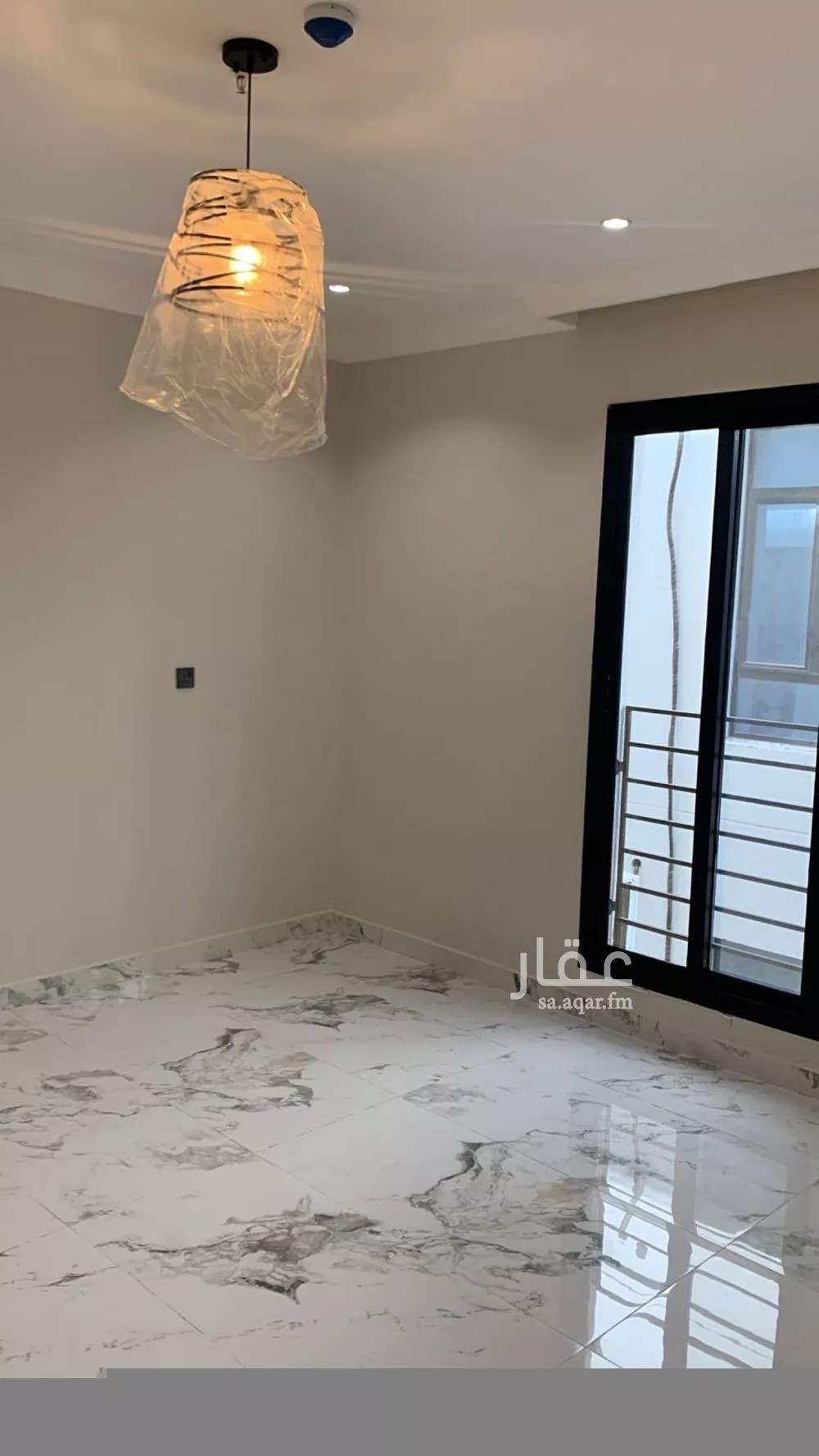 شقة 3 غرف في السيف 5