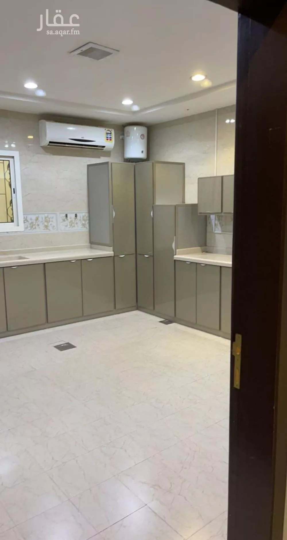 7 bedroom villa in Al Aridh 5