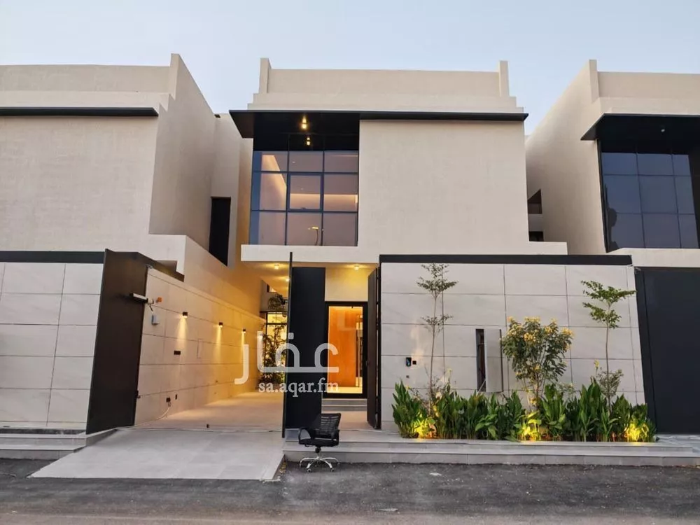 6 bedroom villa in Al Narjis 3