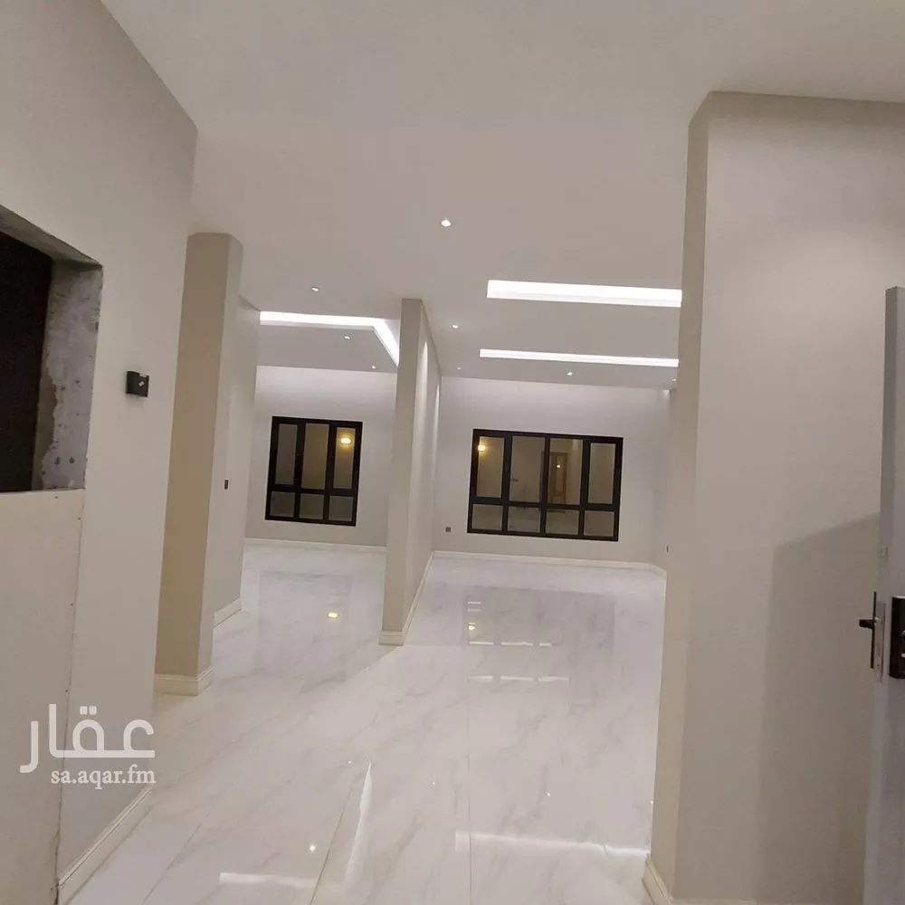 فيلا 7 غرف في النرجس 3