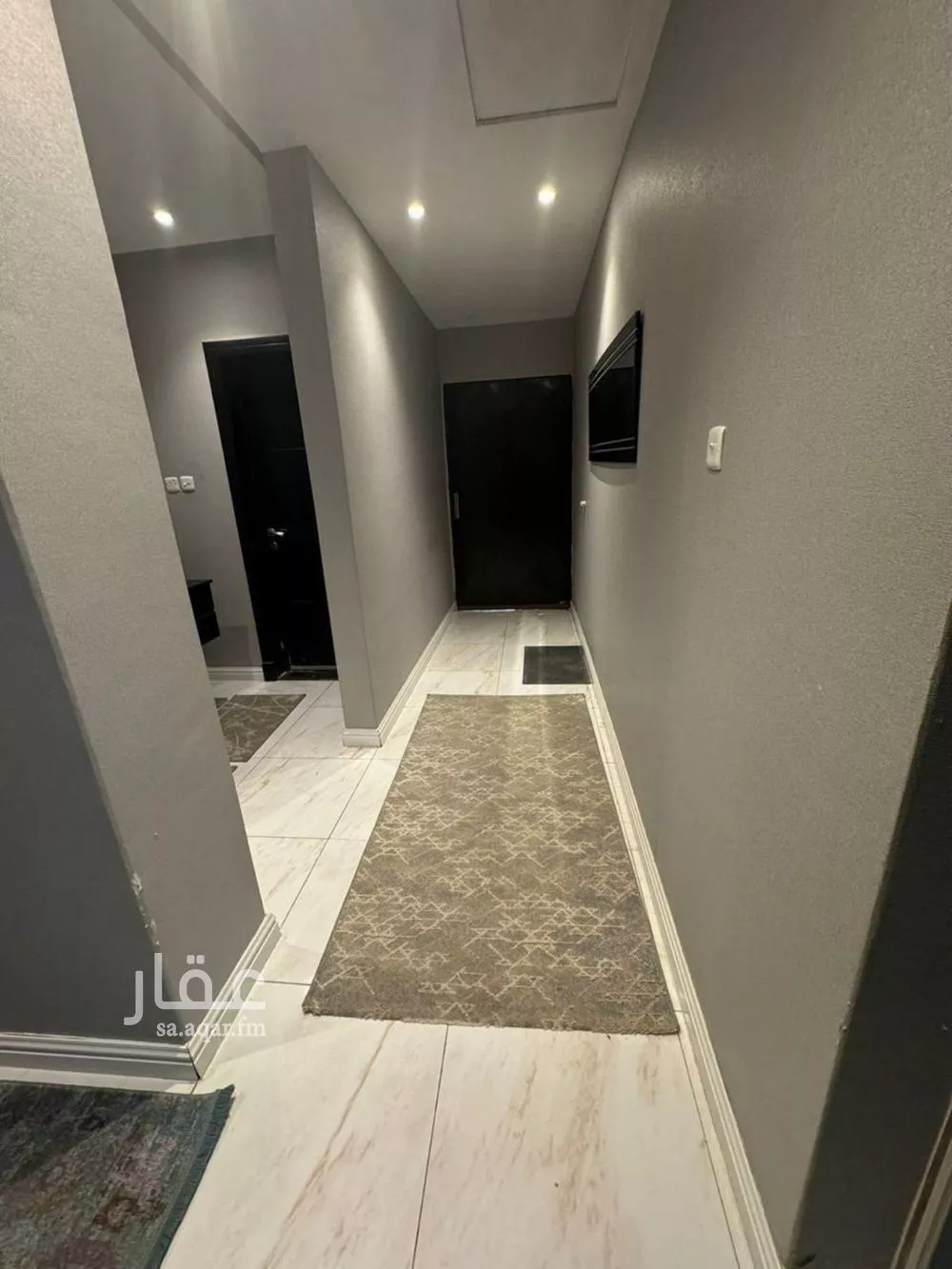 7 bedroom apartment in Irqah 3