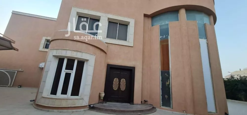 10 bedroom villa in Al Khuzama, Riyadh 15