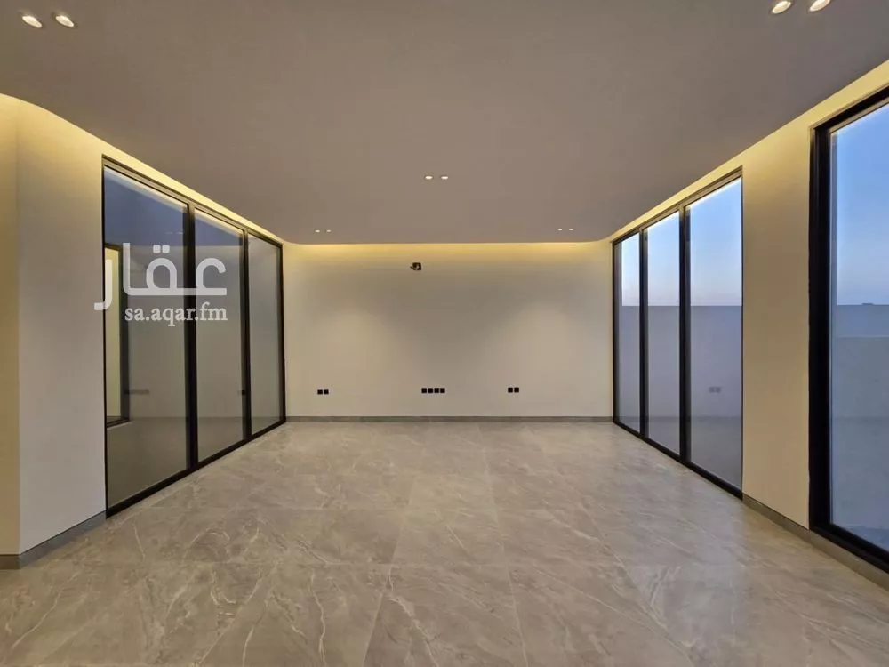 فيلا 5 غرف في النرجس 4