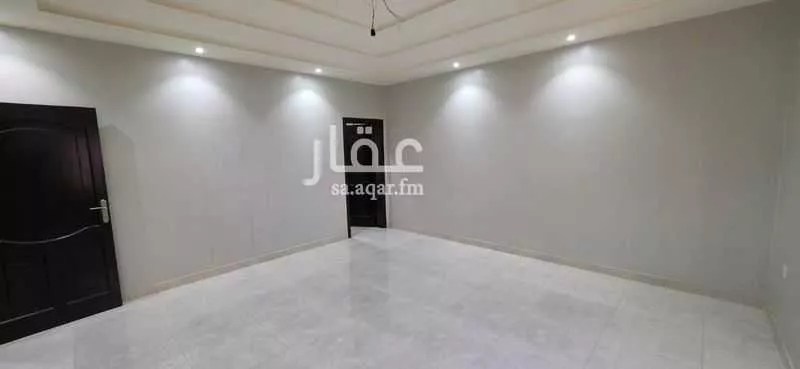 6 bedroom apartment in Muraykh 2