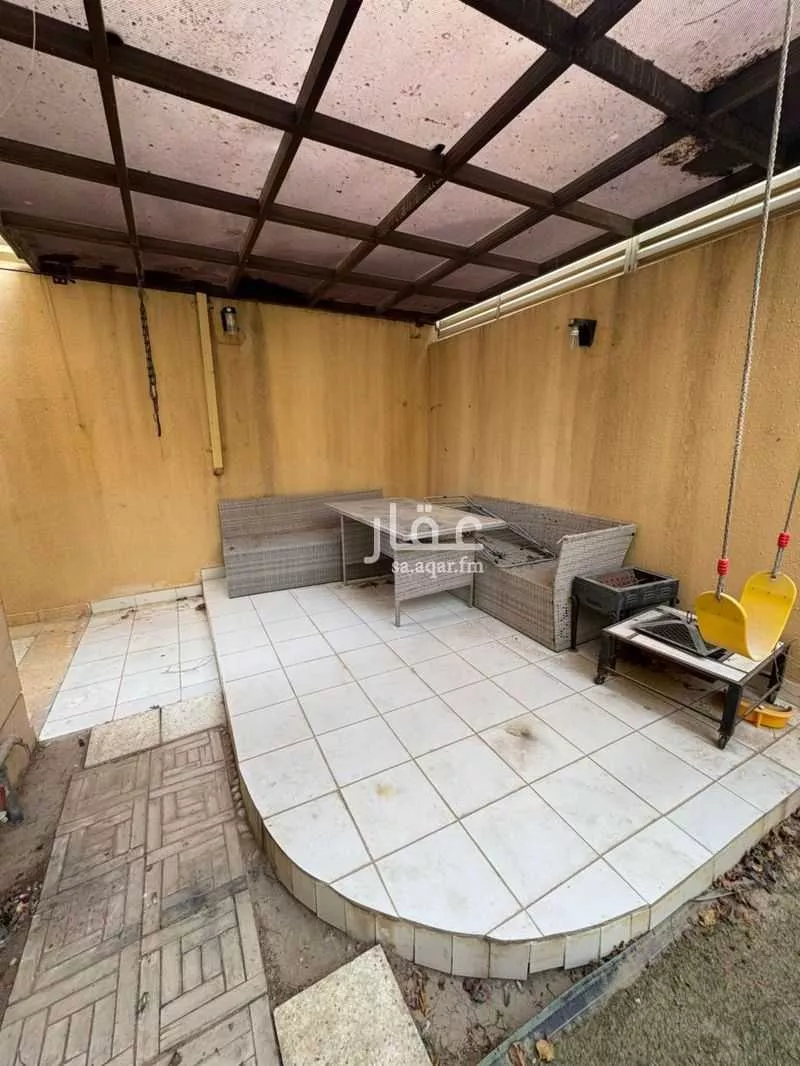 7 bedroom villa in An Nafal, Riyadh 12