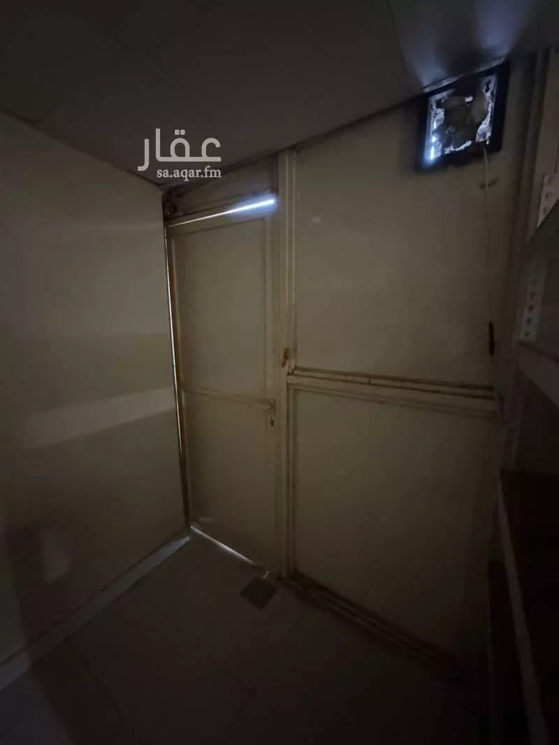 7 bedroom villa in An Nafal, Riyadh 28