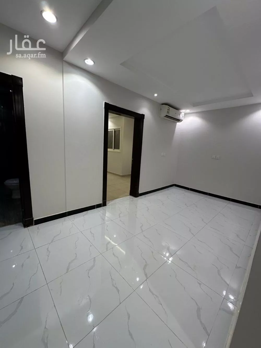 شقة 1 غرف في العقيق 3