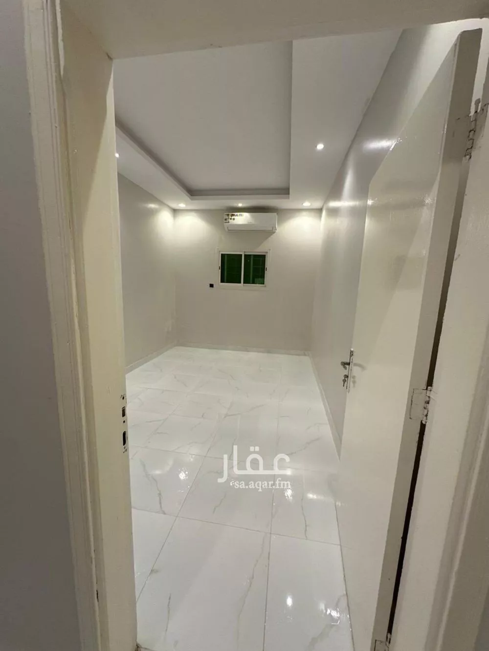 شقة 2 غرف في اشبيلية 3