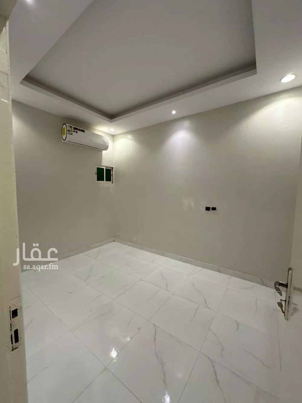 شقة 2 غرف في اشبيلية 1