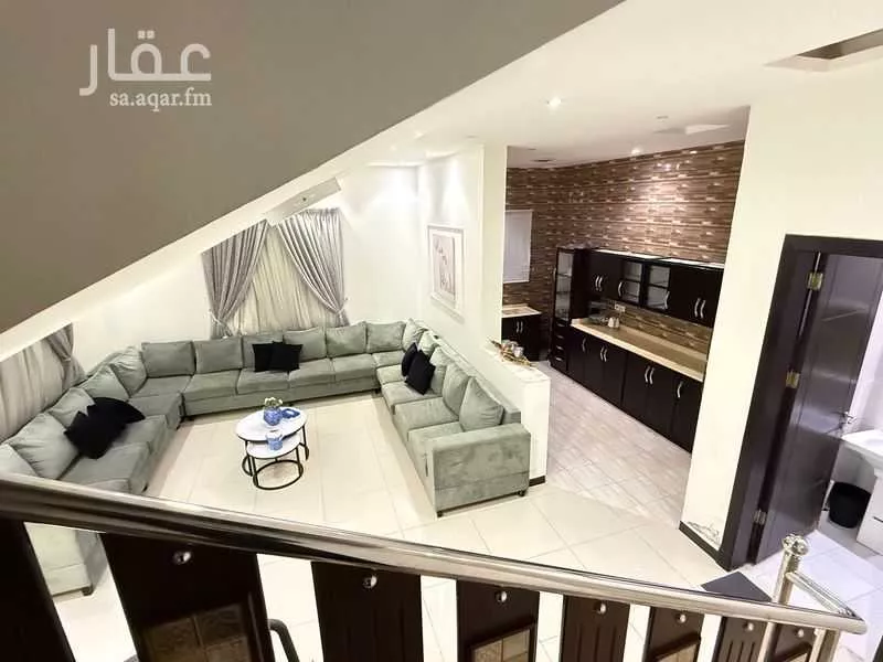 شقة 5 غرف في العارض 5