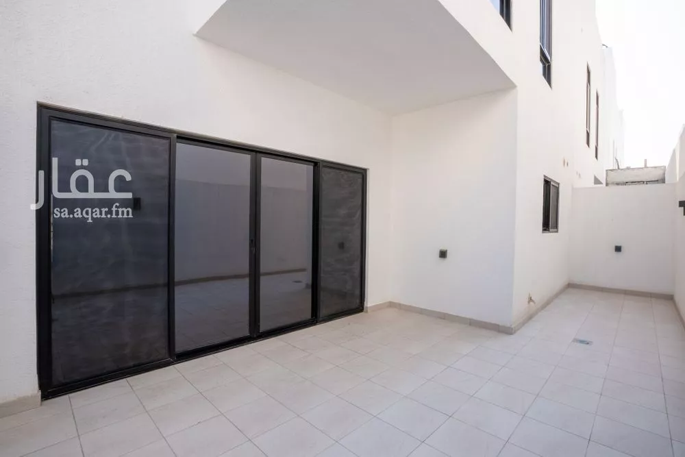 4 bedroom villa in Al Lulu, Eastern Province 4