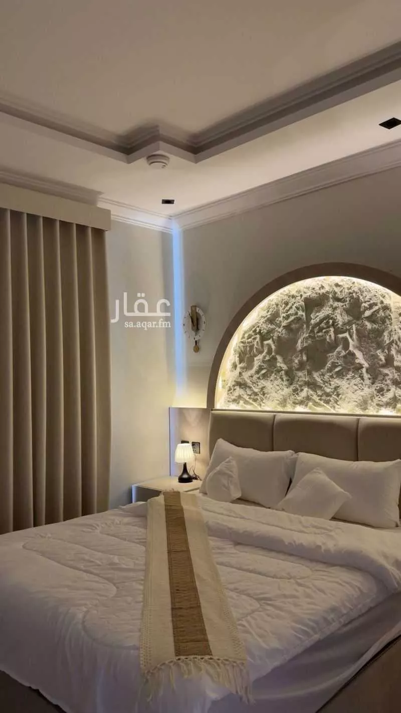 شقة 1 غرف في العقيق 3