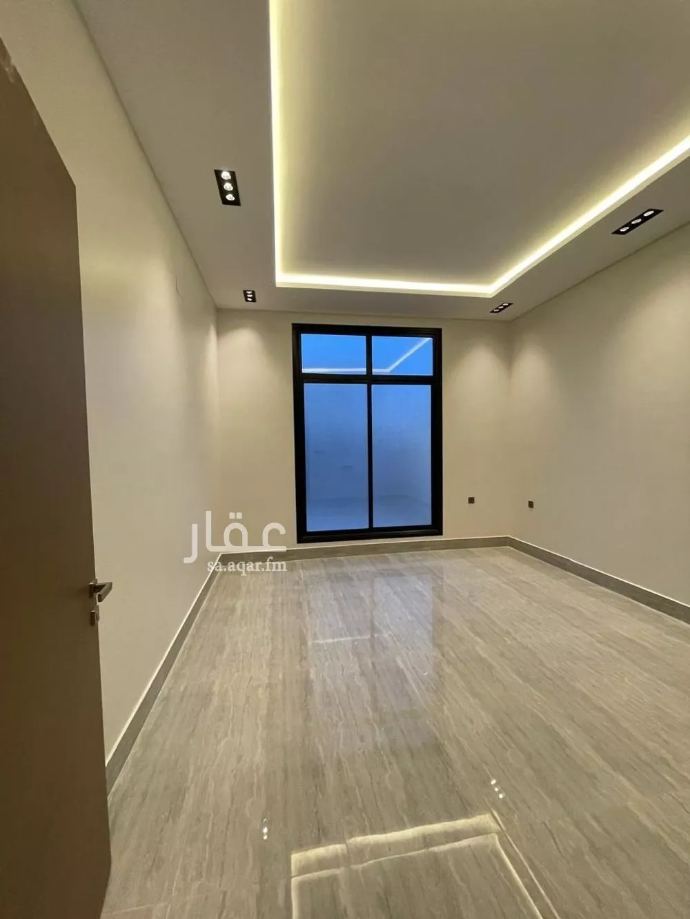 شقة 3 غرف في الرمال 2