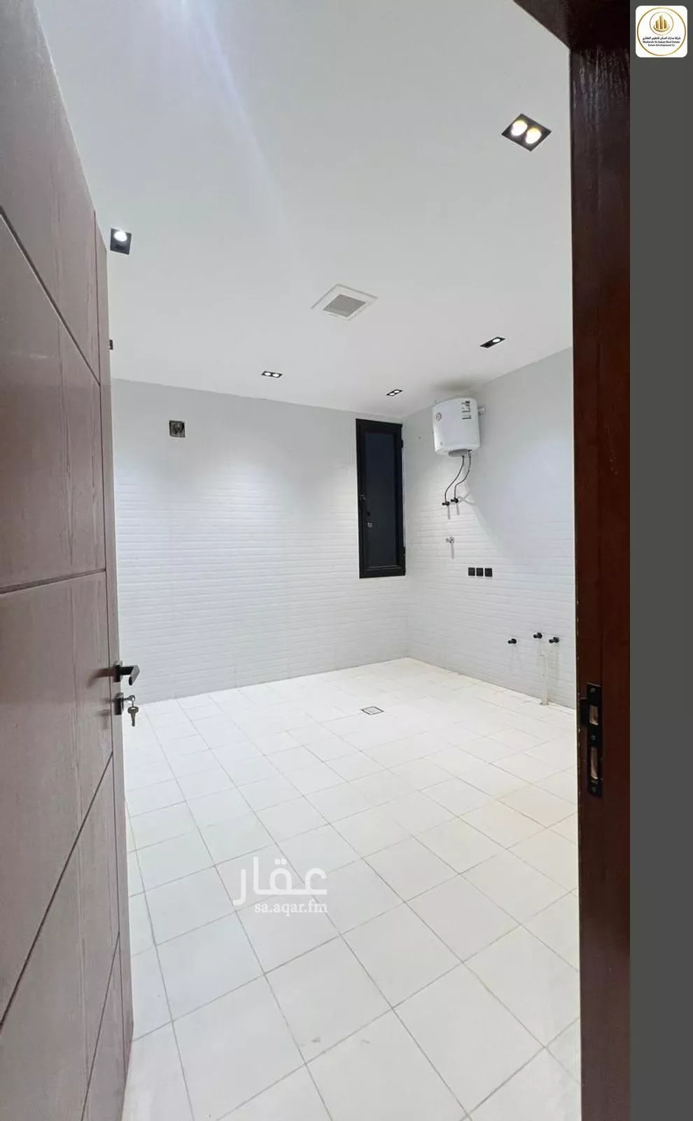 شقة 5 غرف في الجنادرية 2