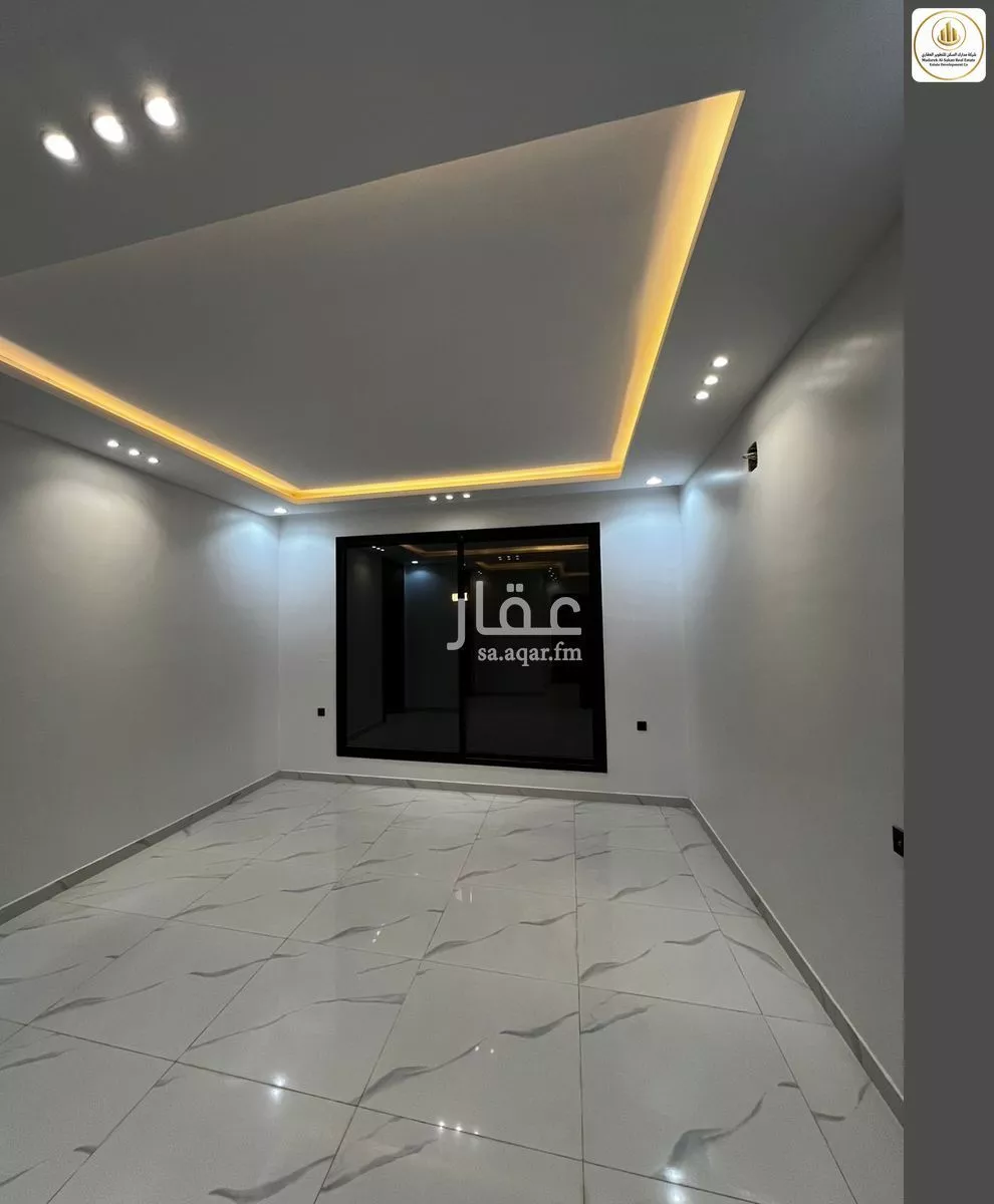 7 bedroom villa in Al Janadriyah 4