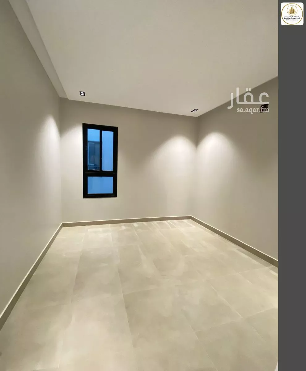 5 bedroom floor in Al Janadriyah 2