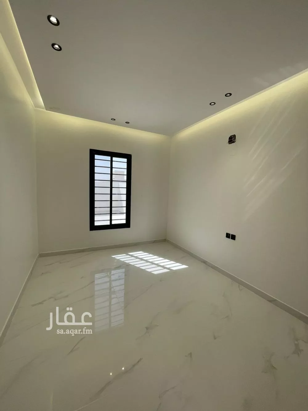 4 bedroom apartment in Al Janadriyah, Riyadh 6