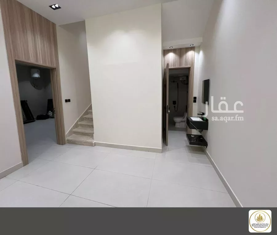 8 bedroom villa in Ash Sharq, Riyadh 17