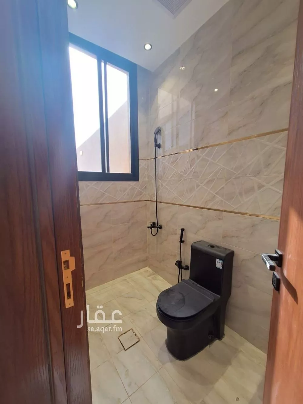 دور 5 غرف في النظيم 4