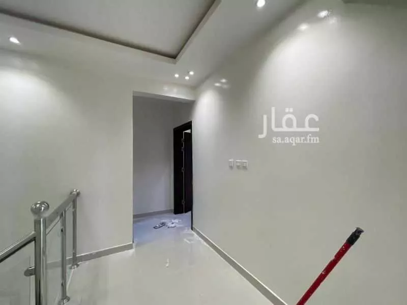 4 bedroom floor in Al Yasmin 2