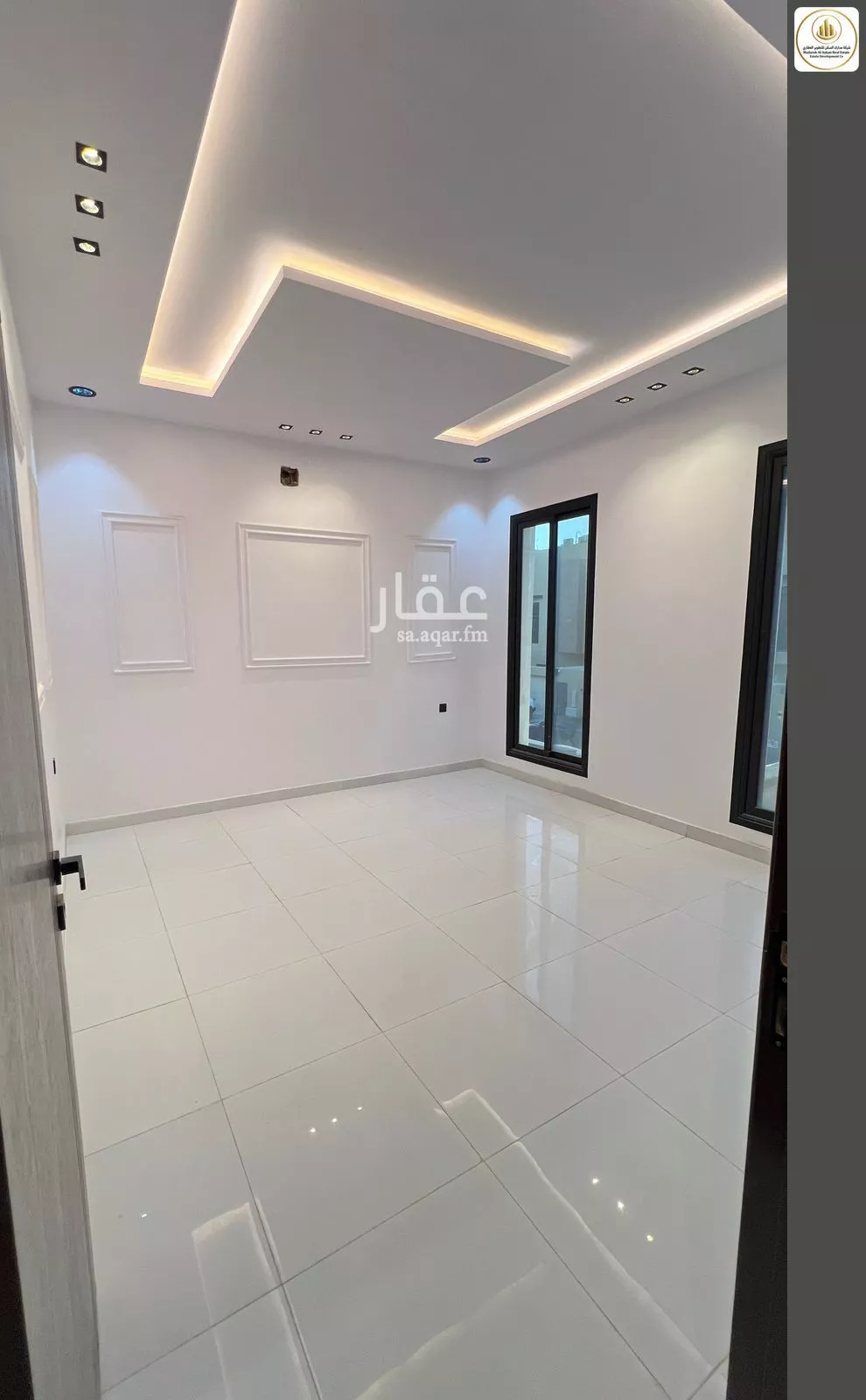 شقة 5 غرف في الرمال 5