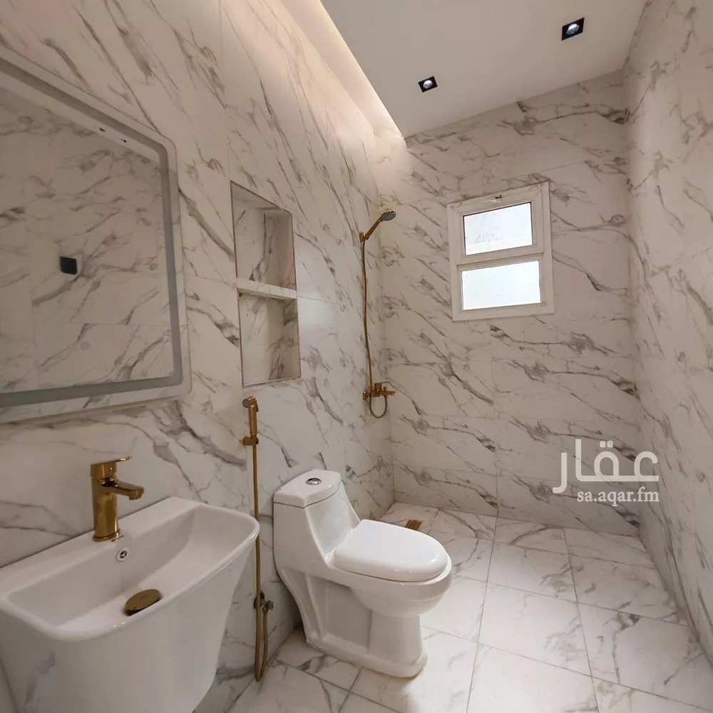 شقة 4 غرف في المنتزه 3