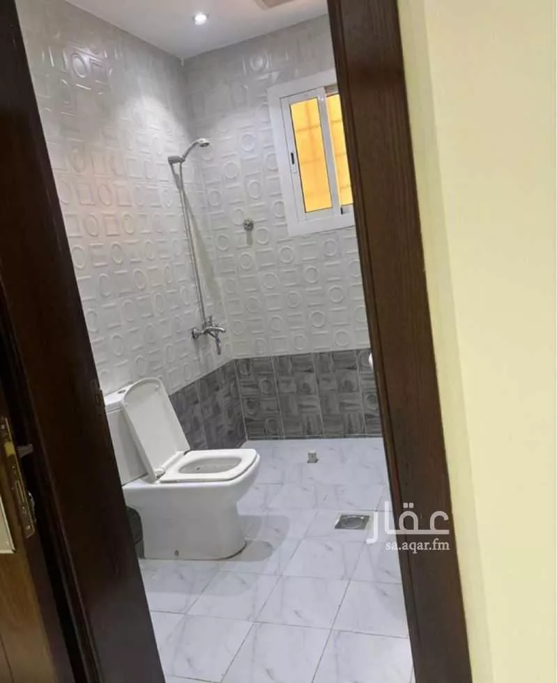 شقة 4 غرف في طيبة 3