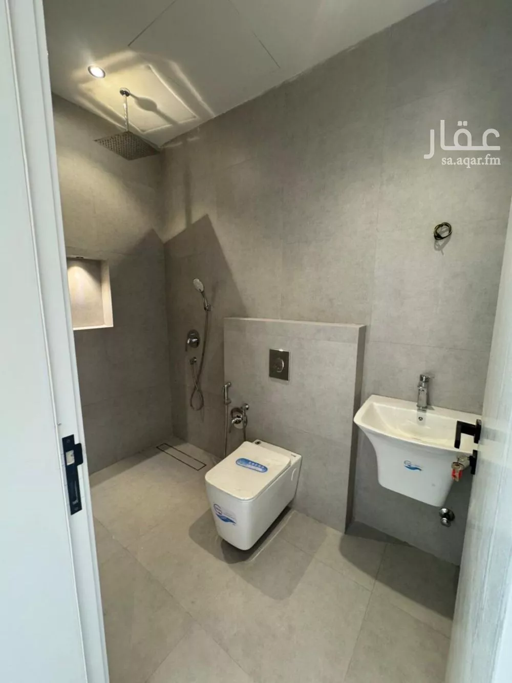 شقة 3 غرف في النرجس 5