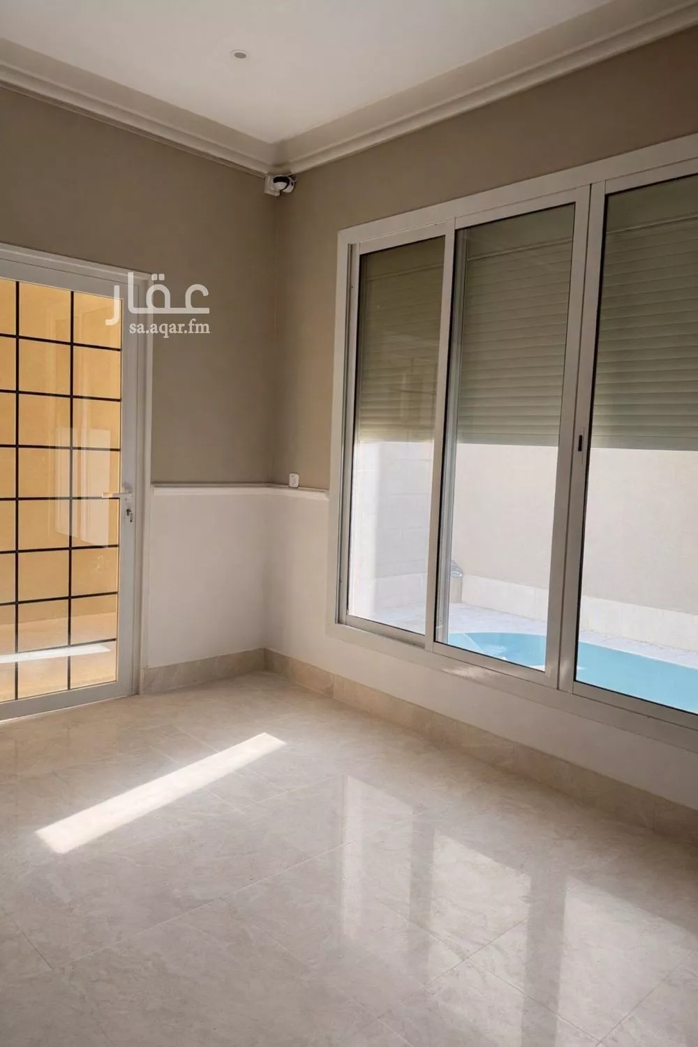 فيلا 6 غرف في الصوارى 2