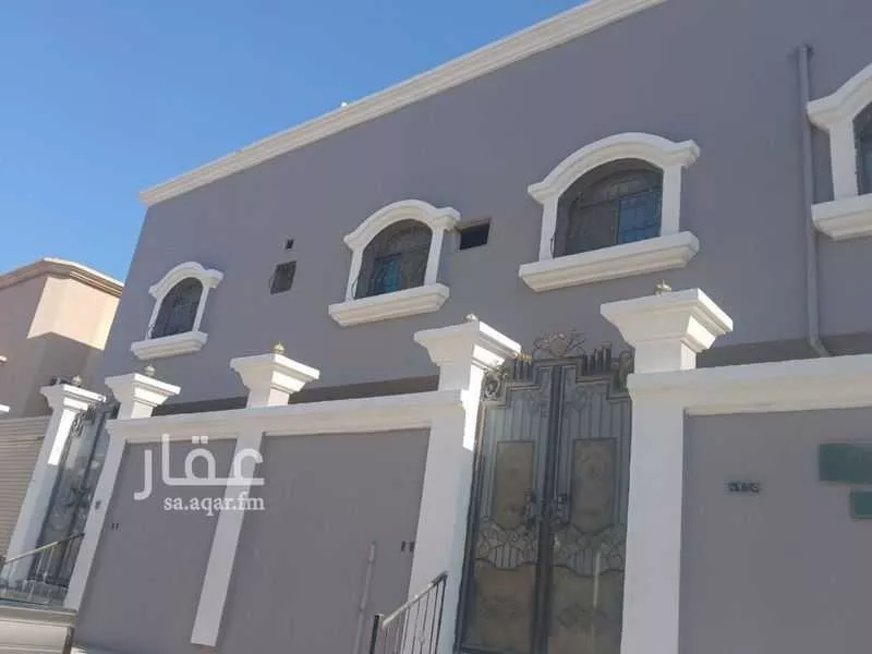 الطابق in طيبة