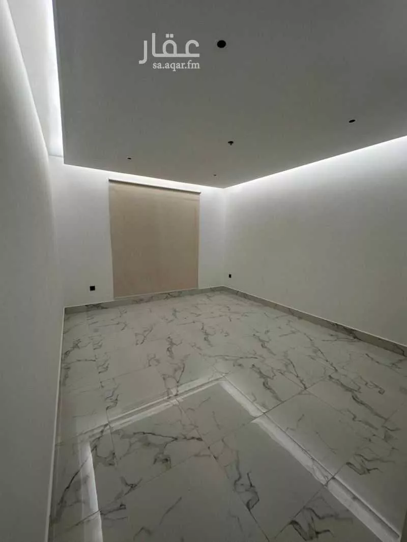 شقة 4 غرف في الحمرا 2