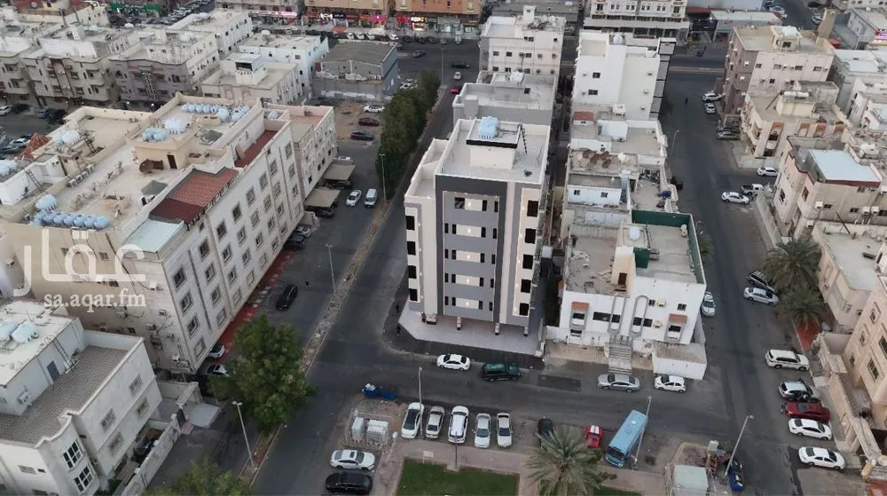 42 bedroom building in Al Marwa, Jeddah 10