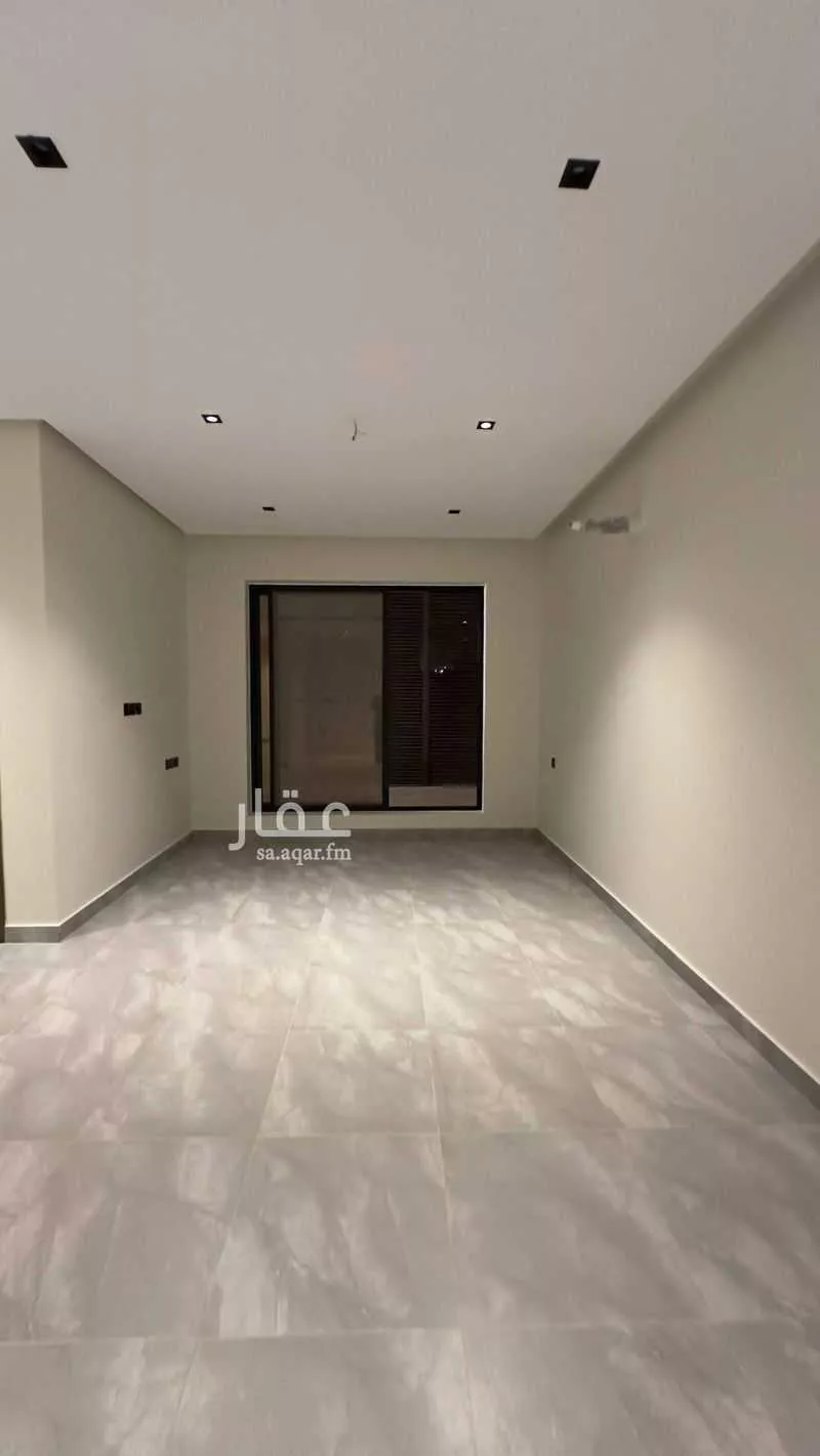 شقة 4 غرف في بطحاء قريش 1