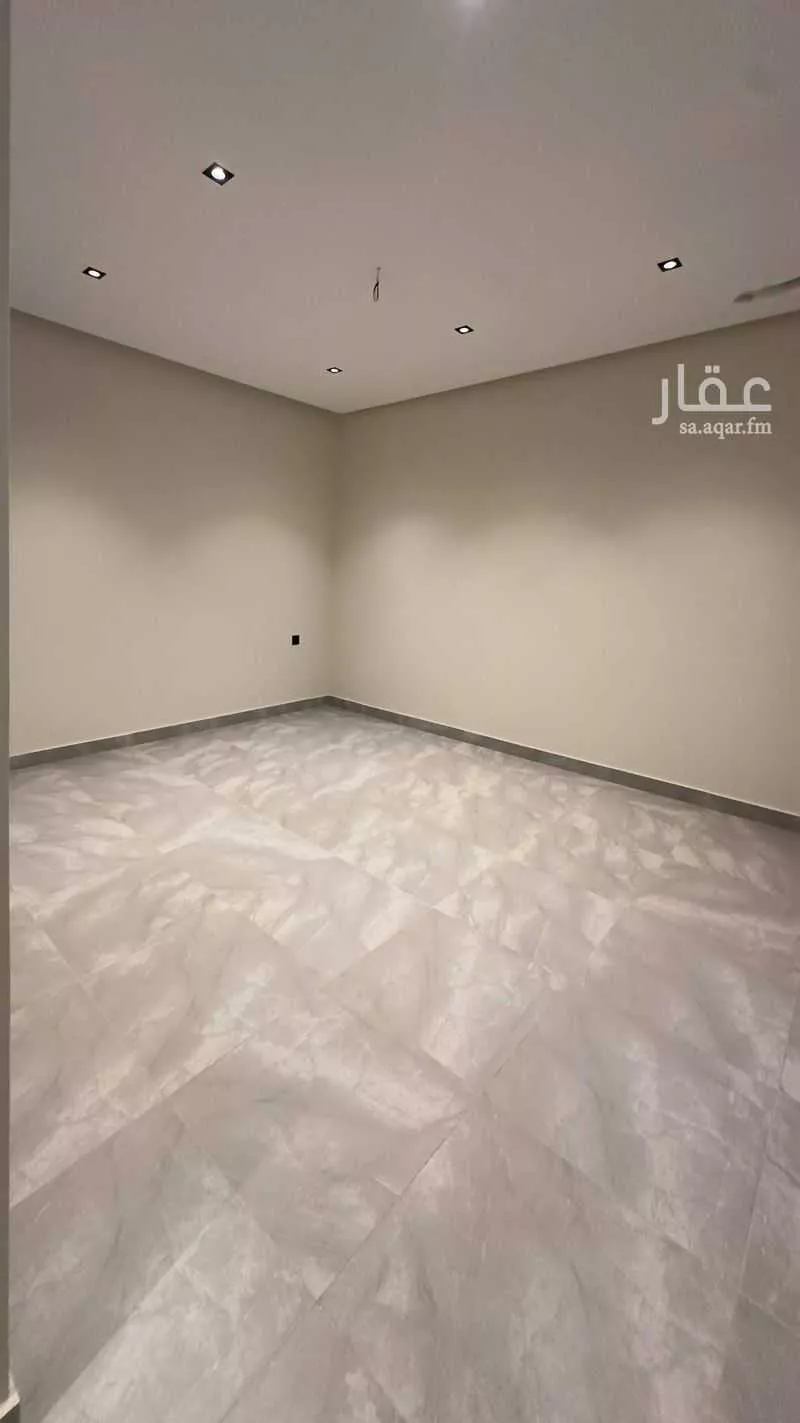 شقة 4 غرف في بطحاء قريش 4