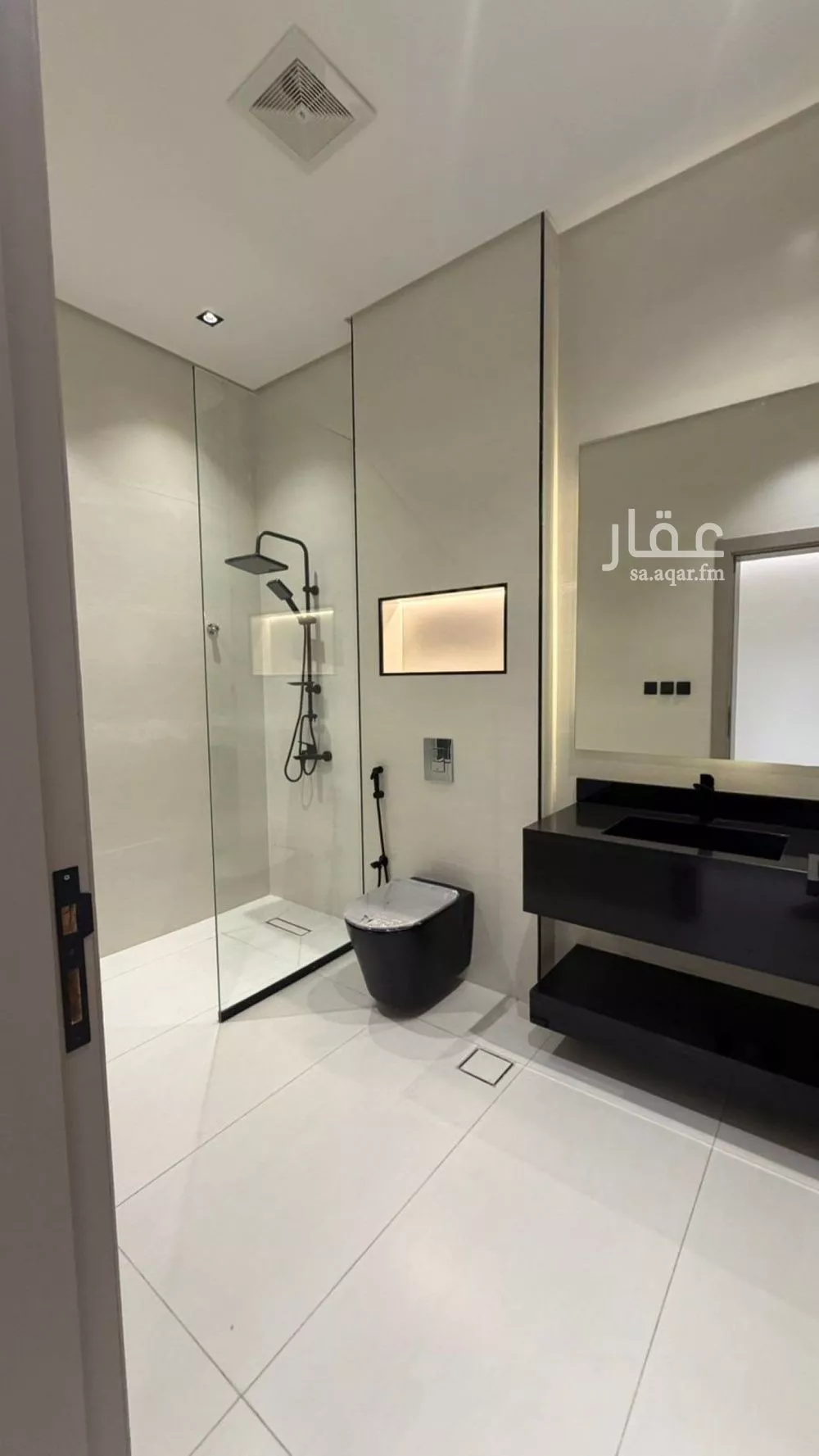 5 bedroom villa in Al Lulu, Jeddah 13