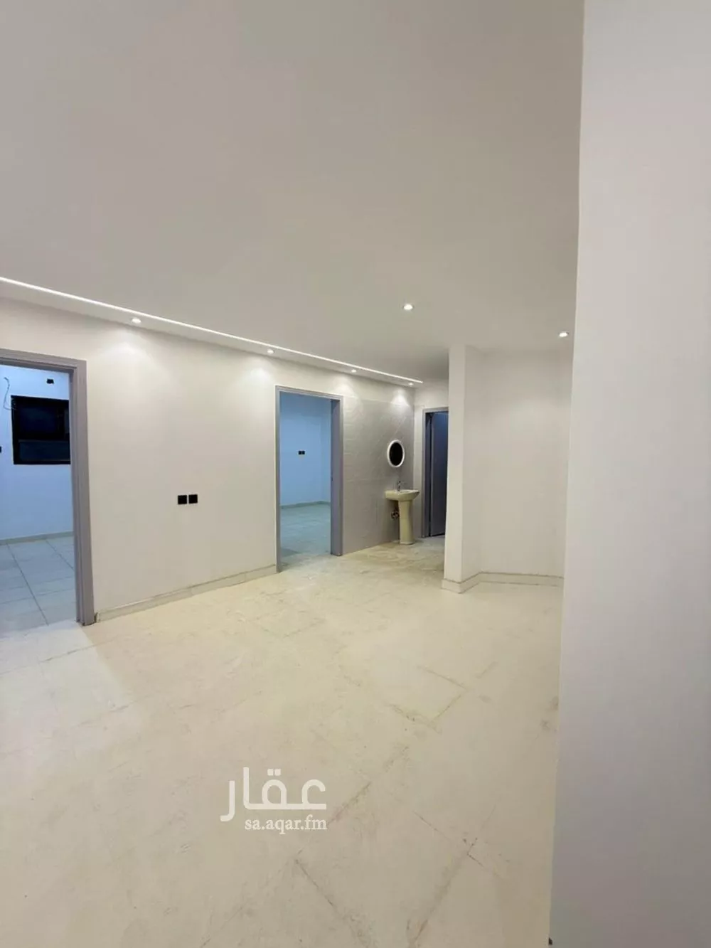 3 bedroom apartment in Dirab, Riyadh 4