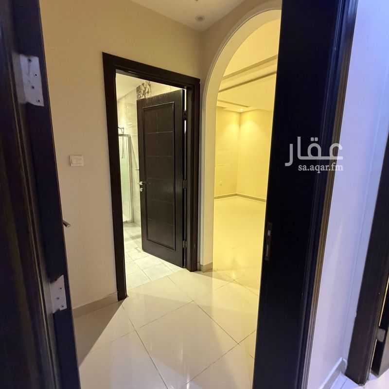 4 bedroom apartment in King Fahd, Madinah 6