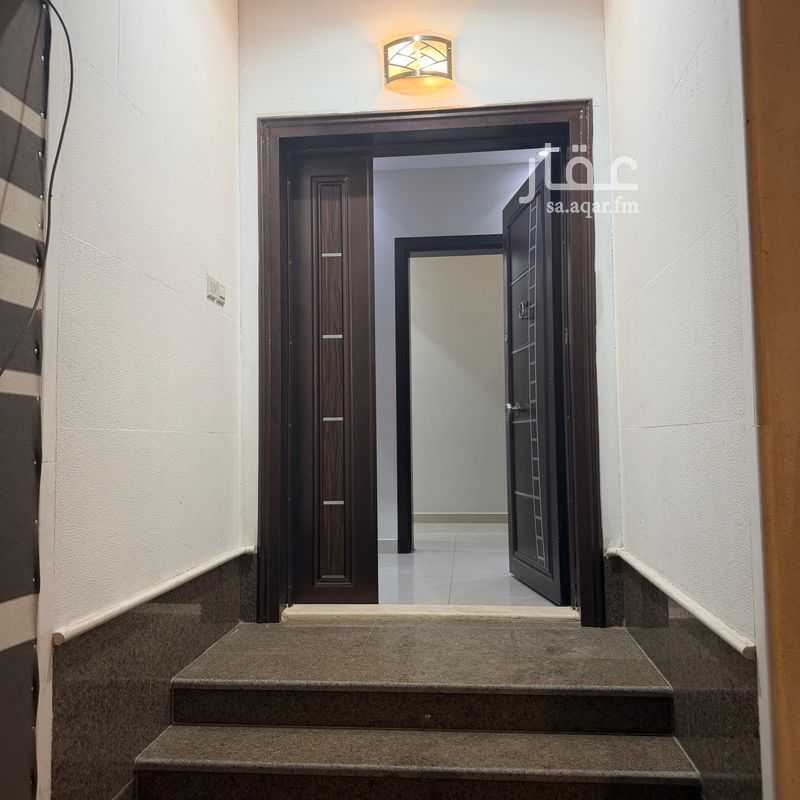 4 bedroom apartment in King Fahd, Madinah 15