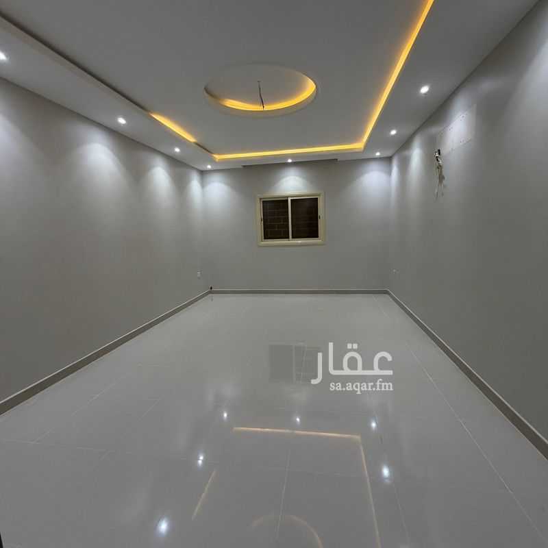 4 bedroom apartment in King Fahd, Madinah 9