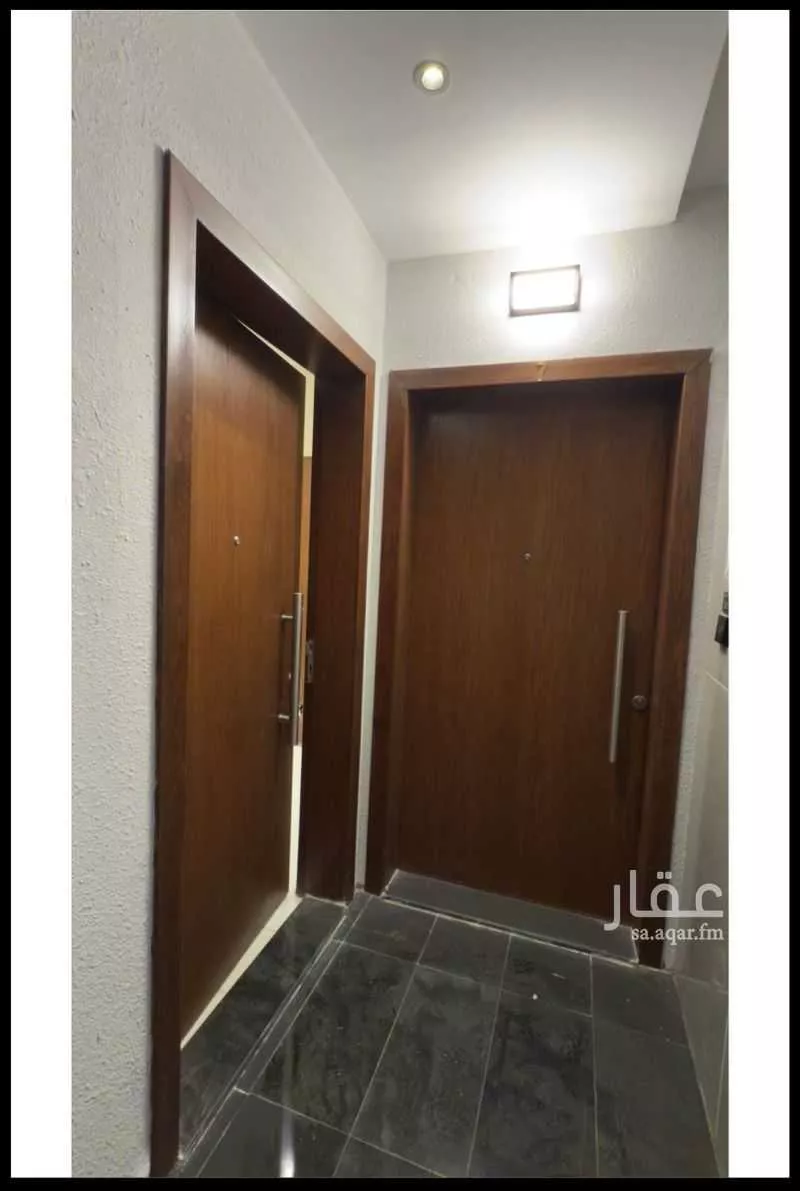 شقة 5 غرف في الريان 2