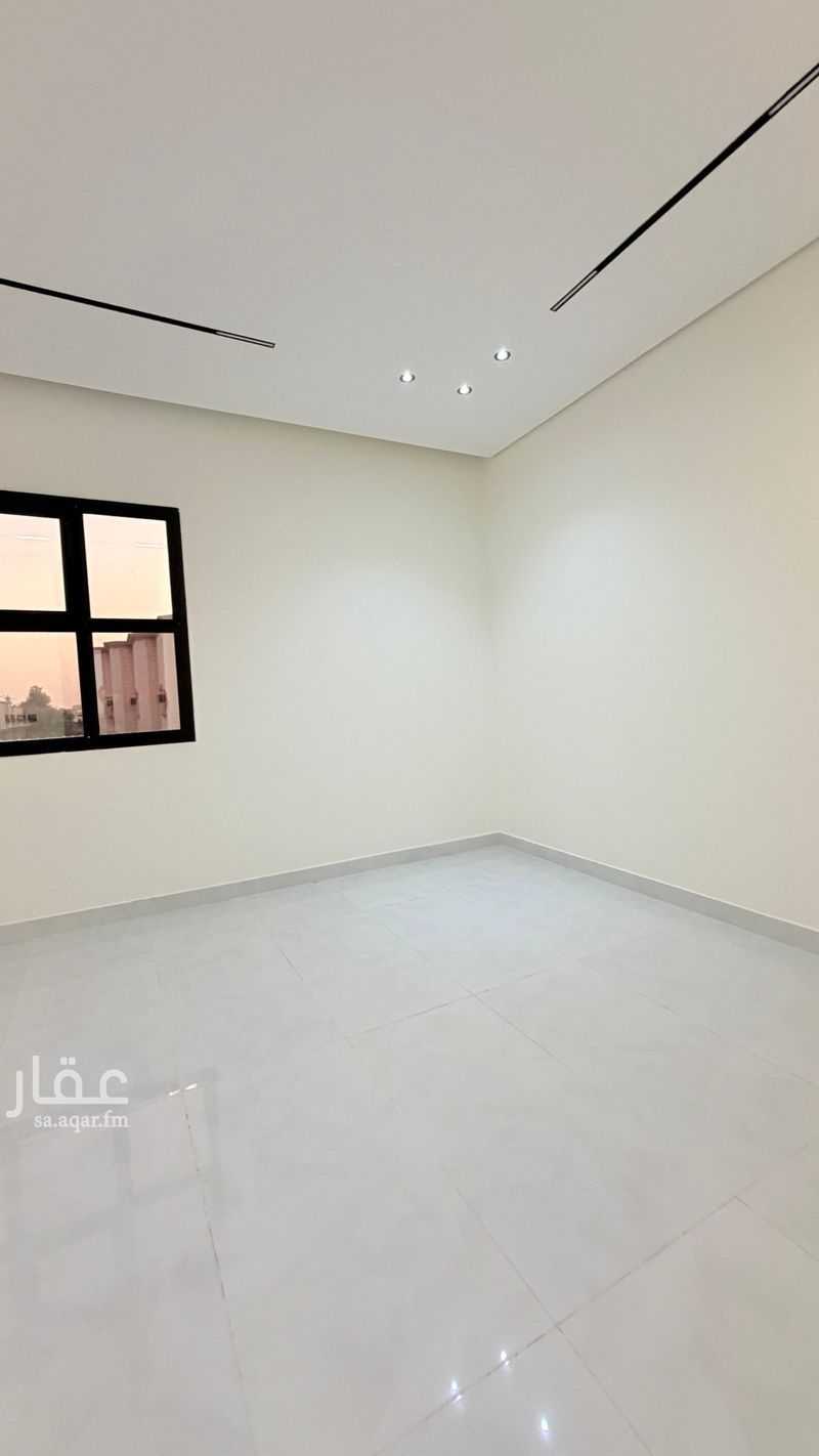 شقة 4 غرف في العزيزية، الرياض 3