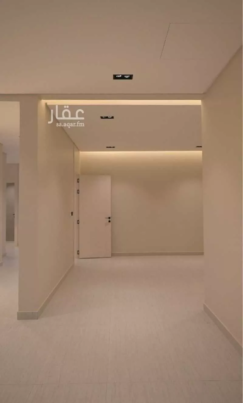 5 bedroom villa in Al Narjis 4