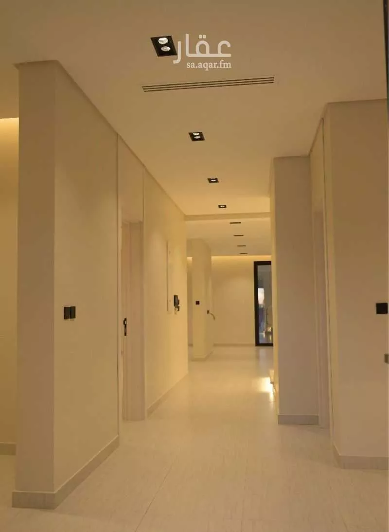 5 bedroom villa in Al Narjis 3